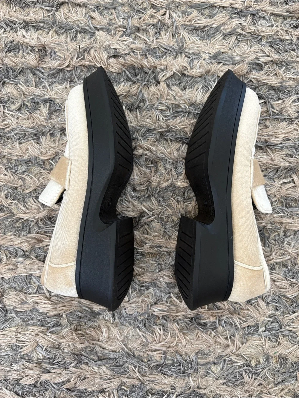 Velvet Slip-On Loafers in Cream with Subtle Platform Black Sole Size 36